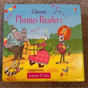 Usborne Phonics Readers Box Set